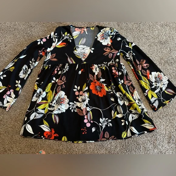 Free People Black Floral Plunging V Neckline tunic top or mini dress - Picture 2 of 8